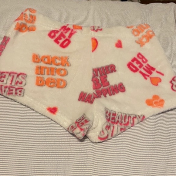 Em & Alfie plush PJ shorts Size Small - Picture 2 of 5